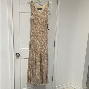 Jones New York Beige Floral Maxi Dress